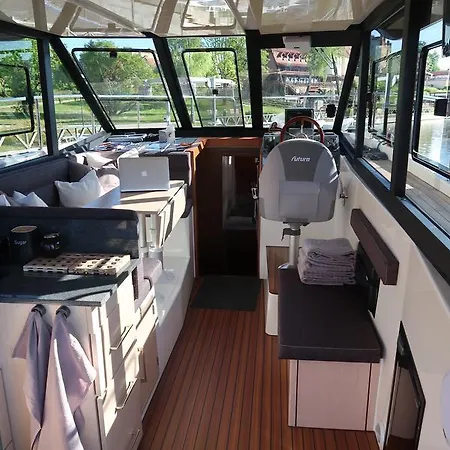 Jachttravel *